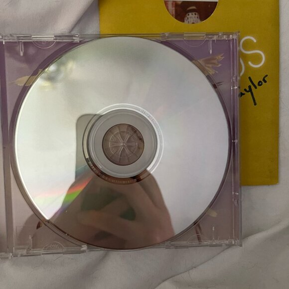 Taylor Swift – 1989 CD (with photos and bonus content) - Picture 3 of 6